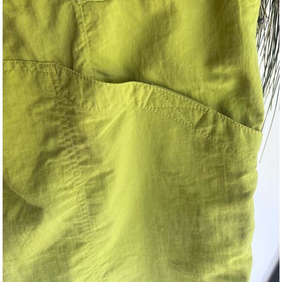 Womens Royal Robbin Backcountry Cargo 6 pocket Hiking/Walking/Traveling Shorts - Picture 4 of 14